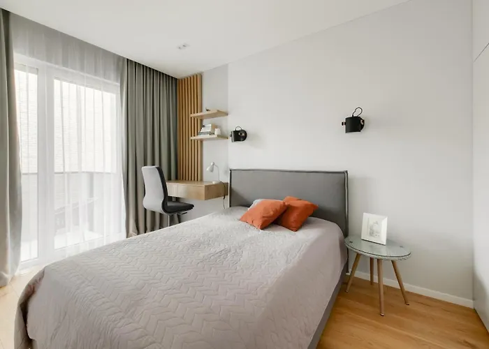 Brand New Mindaugas Luxury Designer Βίλνιους