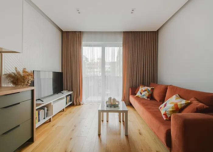 Brand New Mindaugas Luxury Designer * Wilna